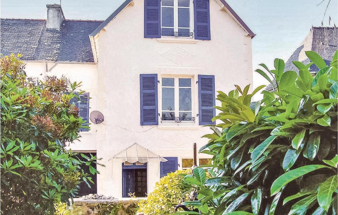 Lovely Home In Chateauneuf Du Faou With Wifi Saint-Thois Exterior photo